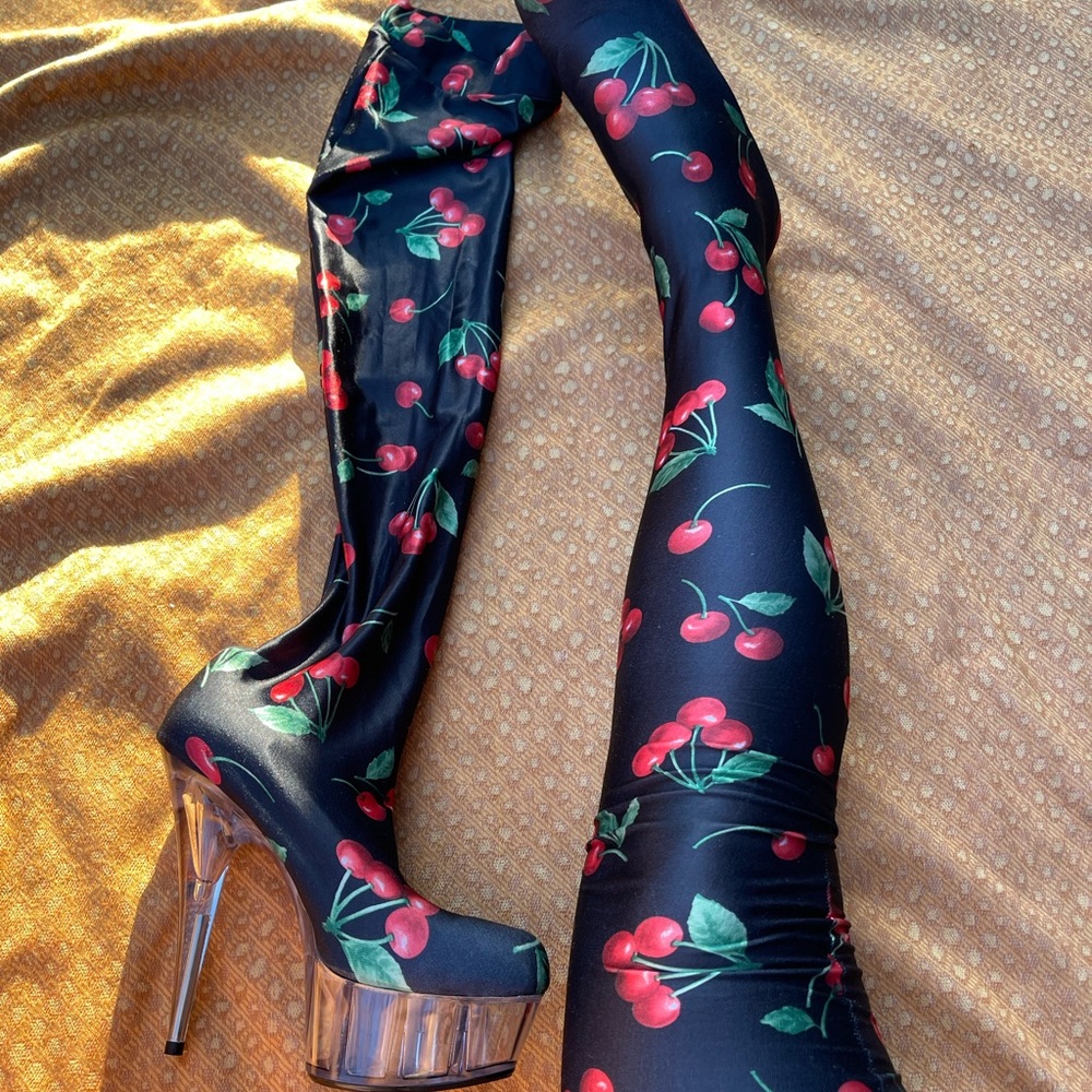 Thigh High Lycra Pleaser Style